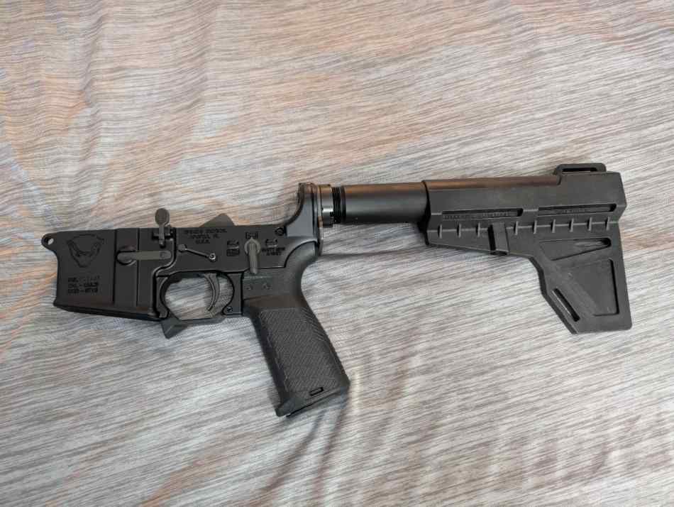 Spikes tactical complete AR15 pistol lower 