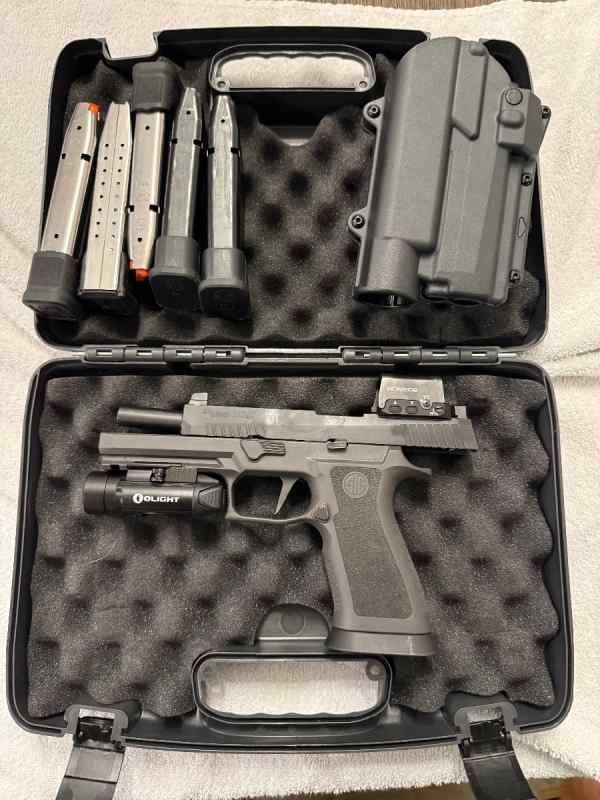 P320 TXG full size with extras 