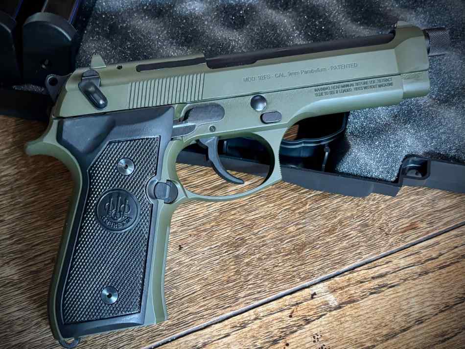 Beretta 92FS threaded barrel in ODG