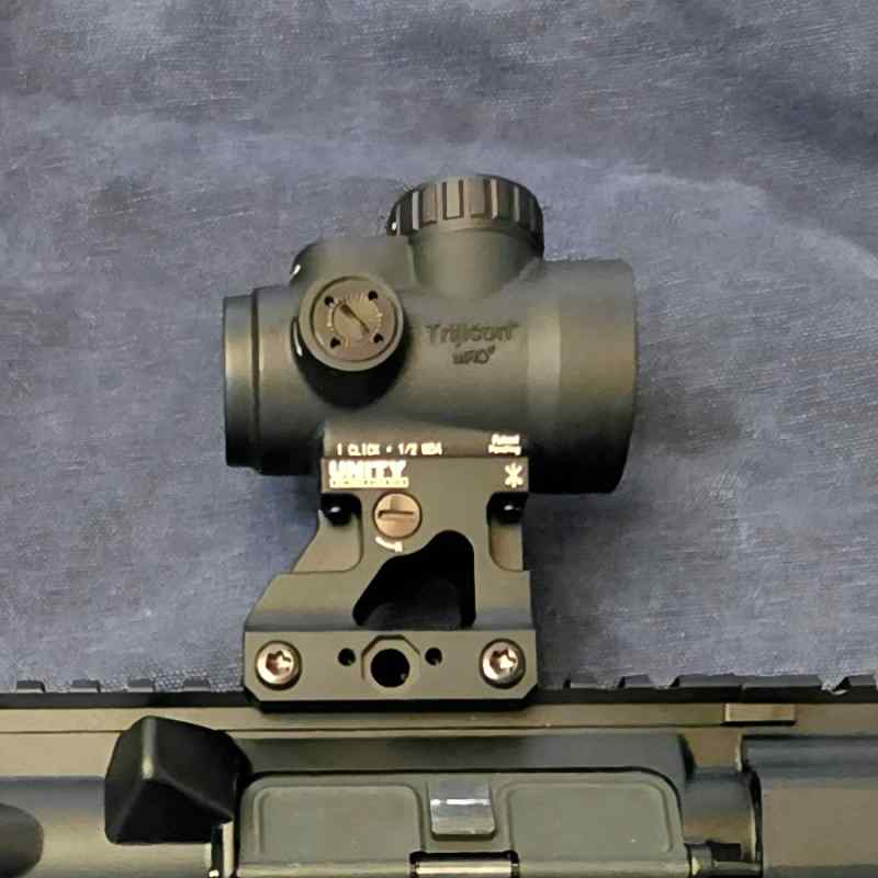 Trijicon MRO with Unity Riser